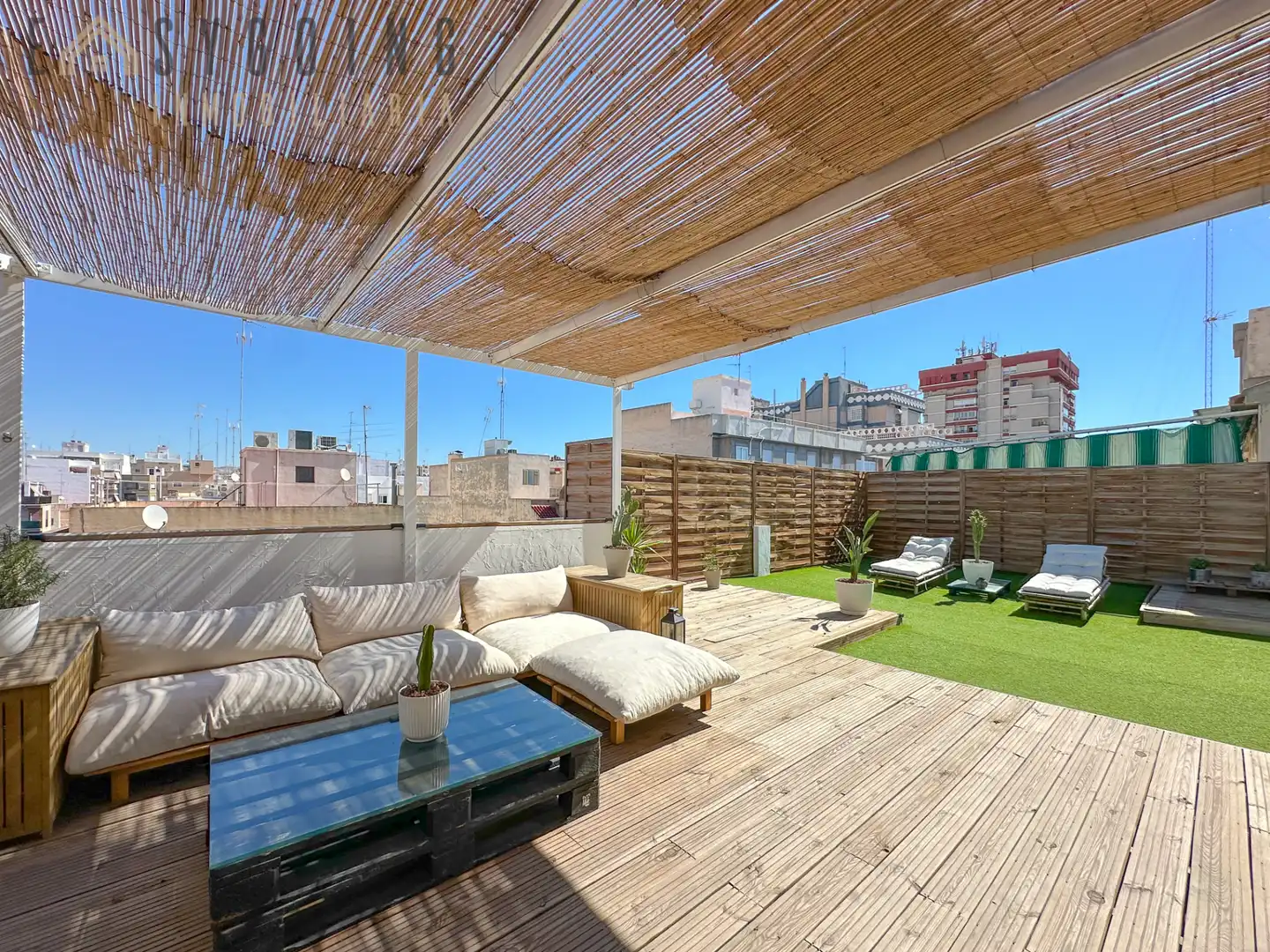Terraza de Ático en venta en Elche / Elx con Aire acondicionado, Terraza y Amueblado