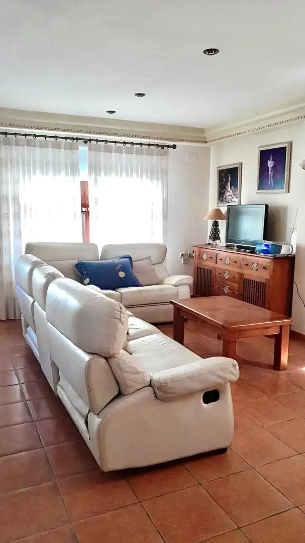 Sala d'estar de Casa o xalet en venda en Sueca amb Aire condicionat, Terrassa i Piscina comunitària
