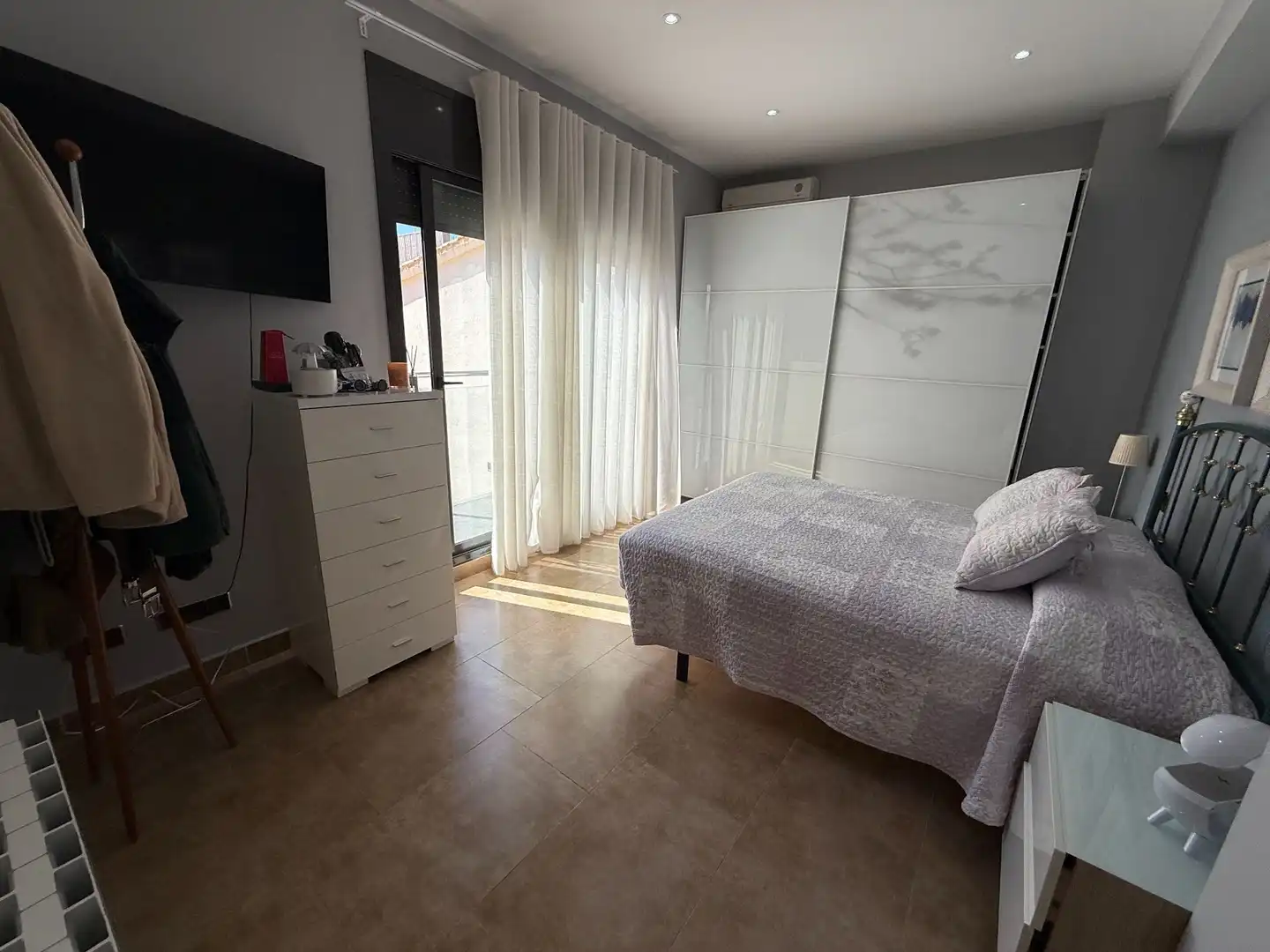 Habitación de Casa o chalet en venta en Premià de Mar con Aire acondicionado, Calefacción y Jardín privado