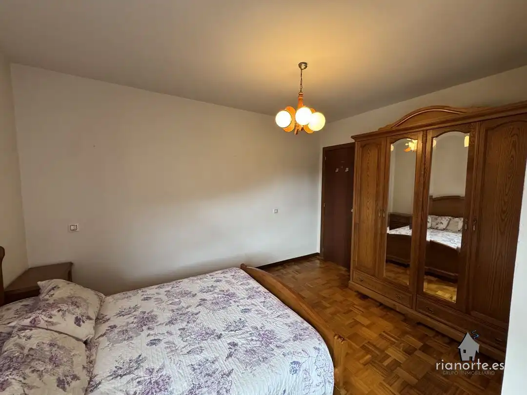 Habitación de Piso en venta en Ribadesella con Calefacción