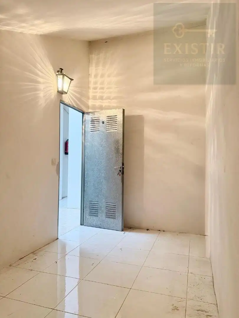 Piso en venta en Ave María