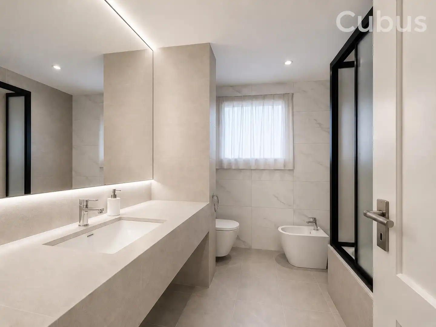 Bathroom of Flat for sale in Olot  with Heating, Terrace and Balcony