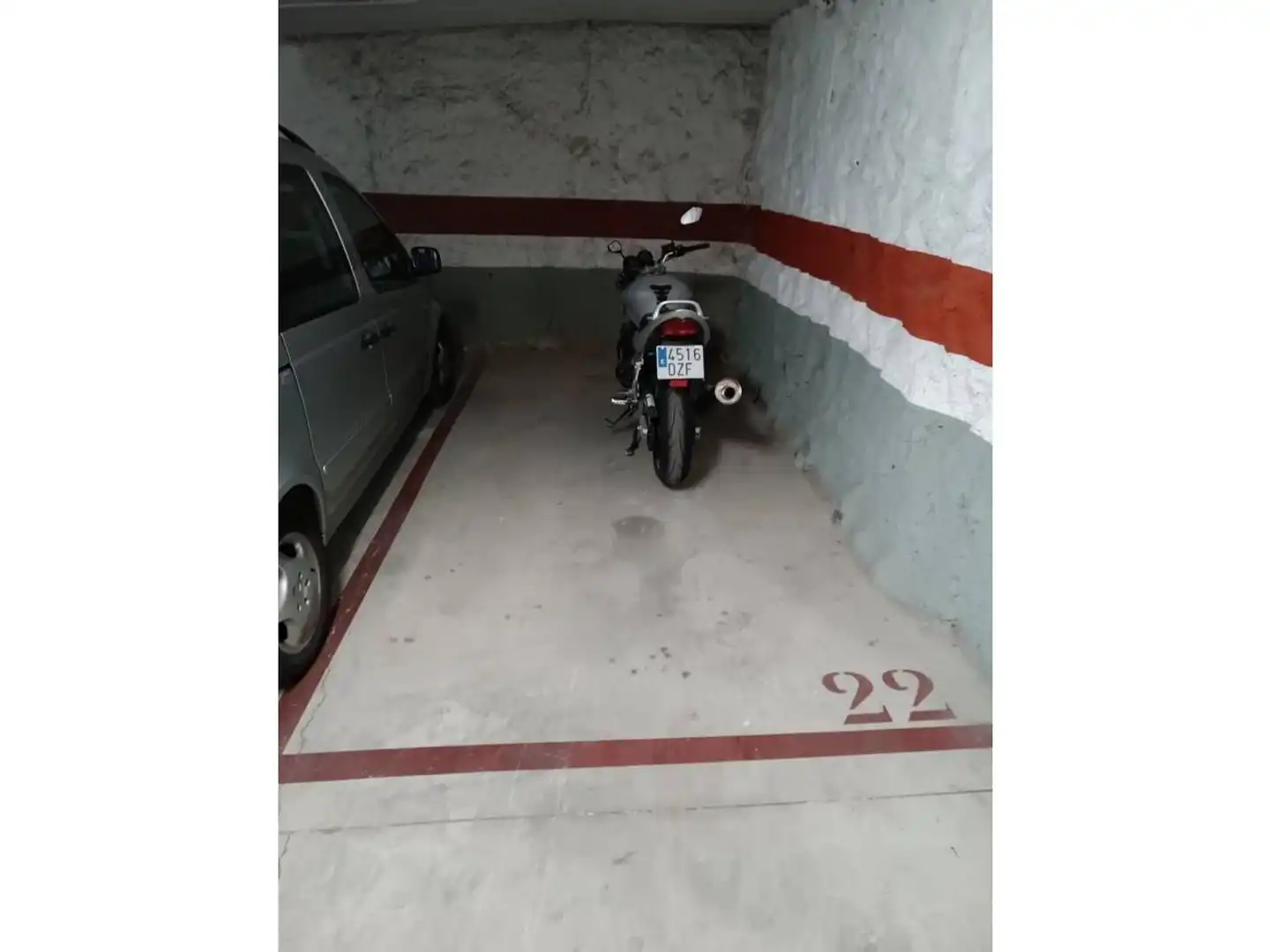 Parking for sale in Calle del Metge Carrera, imagen 2