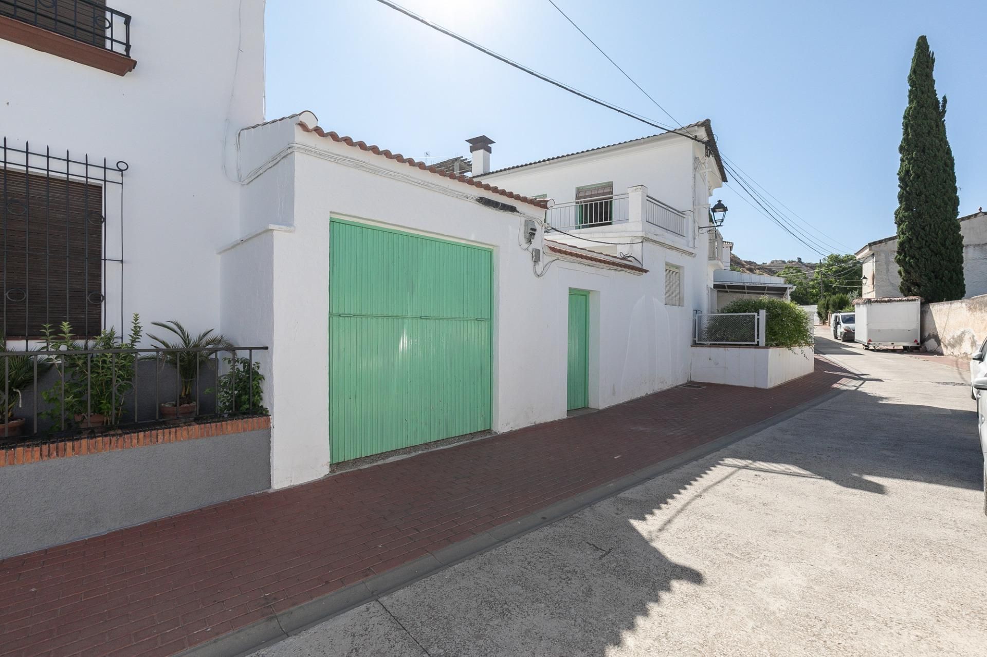 Exterior view of House or chalet for sale in Moraleda de Zafayona