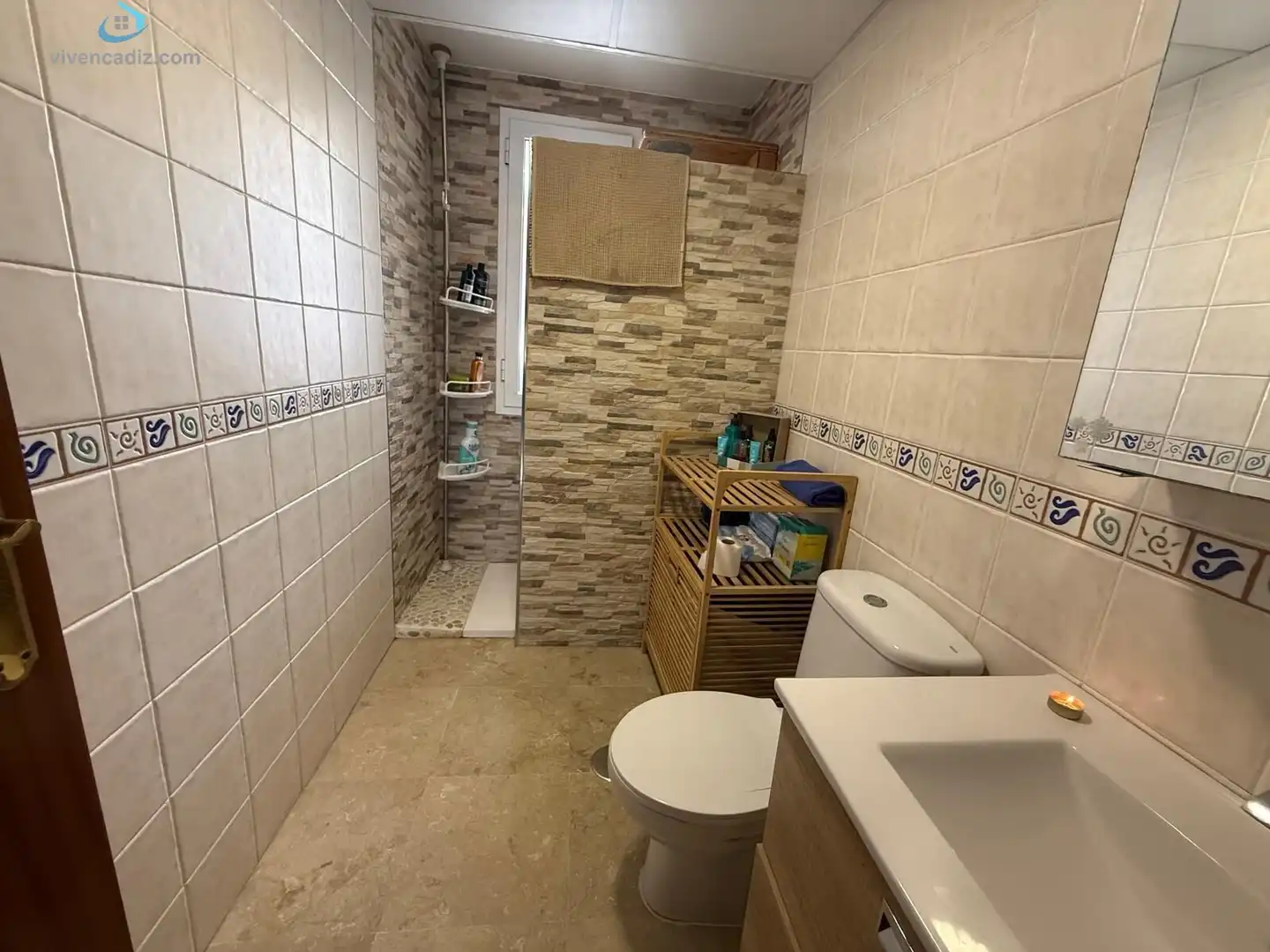 Bany de Àtic en venda en San Fernando amb Terrassa, Traster i Piscina comunitària