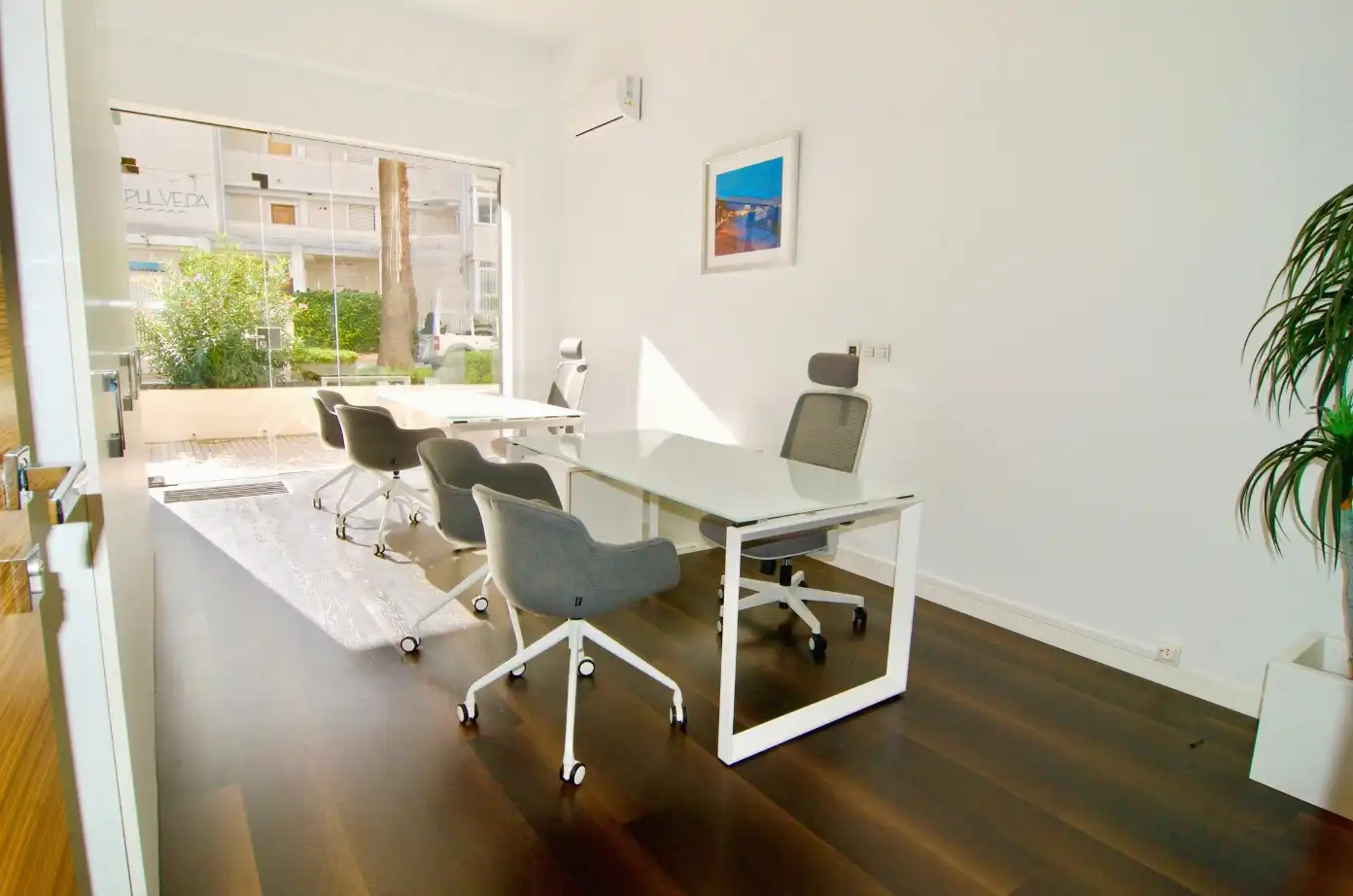 Office for rent in L'Alfàs del Pi  with Air Conditioner, Heating and Furnished