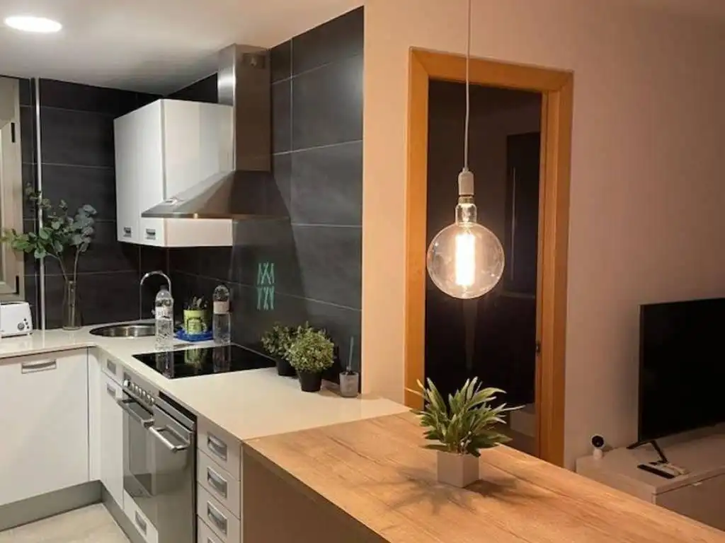 Cuina de Apartament en venda en Alcanar amb Aire condicionat, Calefacció i Jardí privat