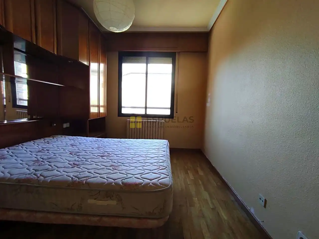 Habitación de Piso en venta en Arnedo con Calefacción y Parquet