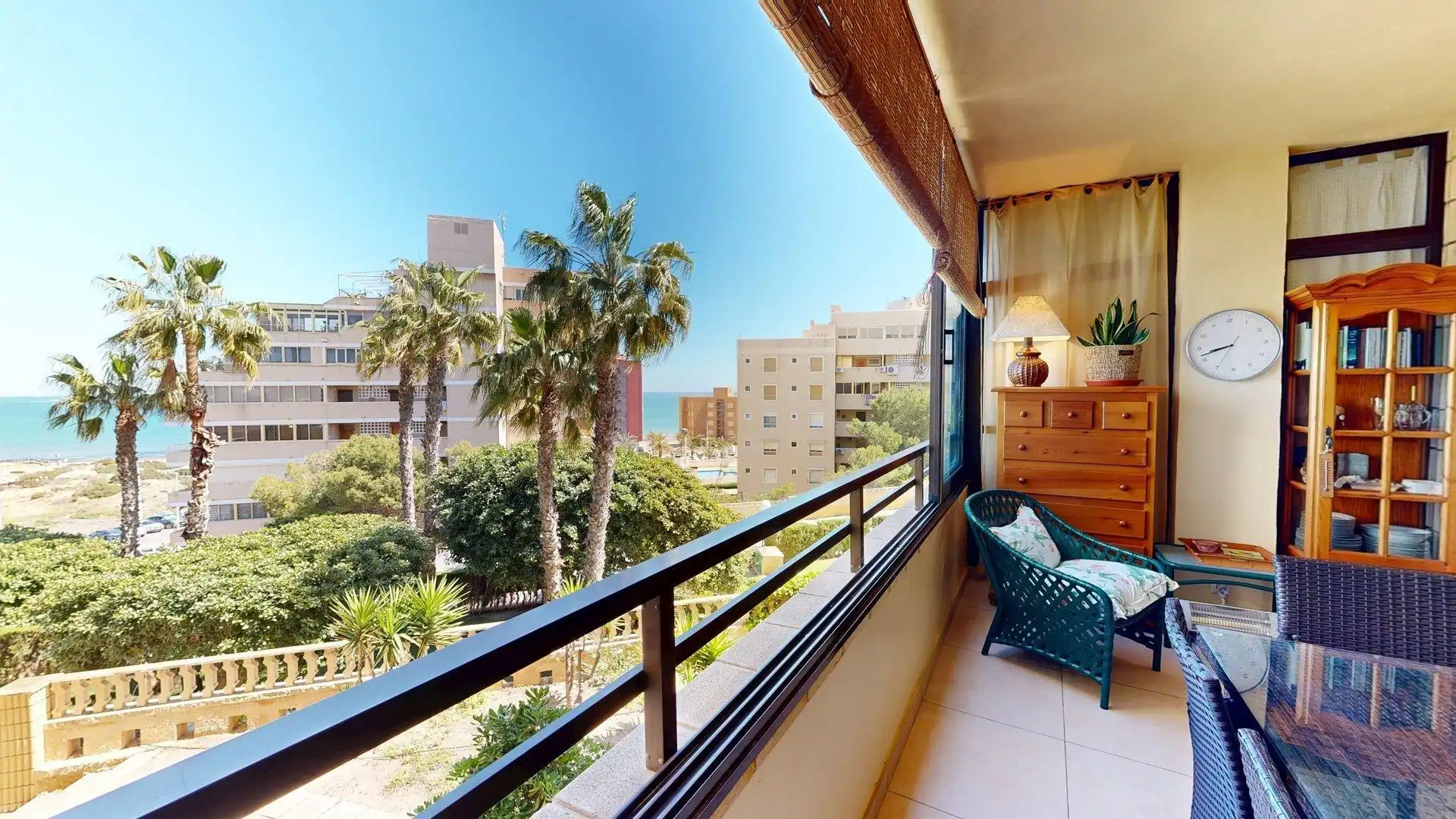 Vista exterior de Apartament de lloguer en Elche / Elx amb Calefacció, Jardí privat i Terrassa