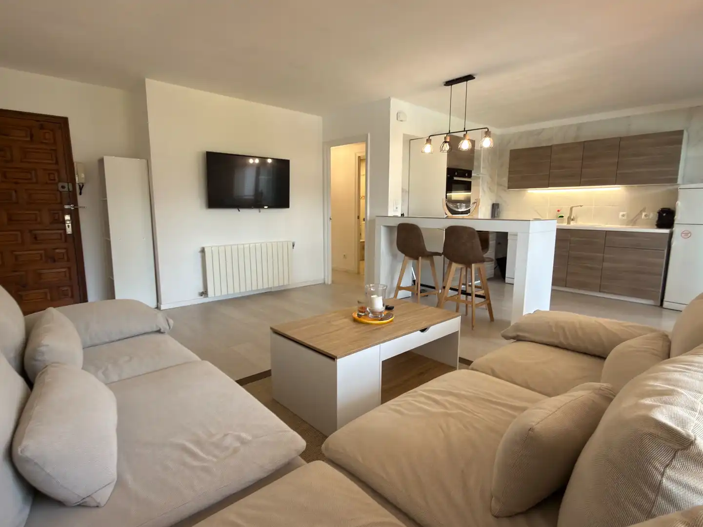 Sala d'estar de Apartament en venda en Palafrugell amb Calefacció, Parquet i Terrassa