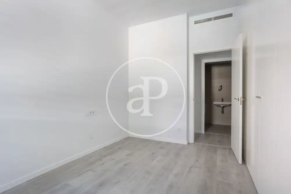Habitación de Piso en venta en Valencia con Aire acondicionado, Calefacción y Terraza