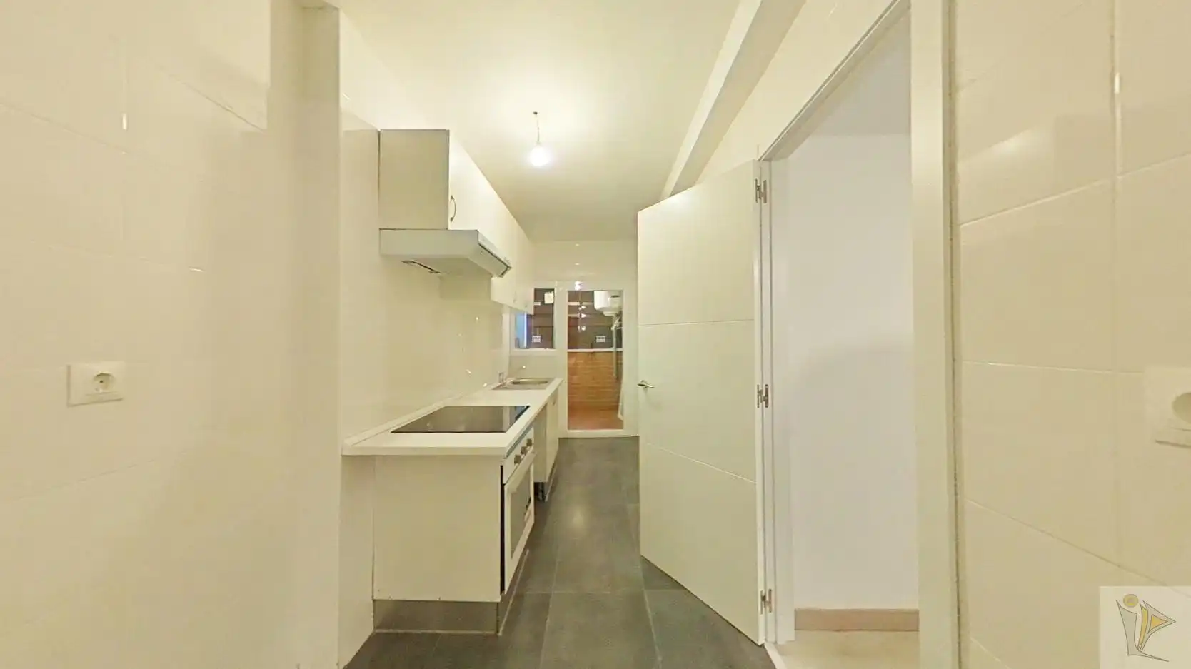 Flat for sale in CL BELZUNEGUI , Puerta Bonita