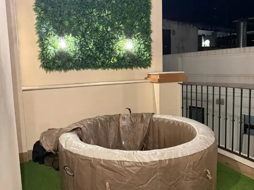Terrasse von Maisonette zum Verkauf in  Sevilla Capital mit Klimaanlage und Terrasse