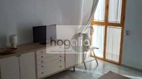 Foto 2 de Piso de alquiler en Triana Oeste, Sevilla Capital