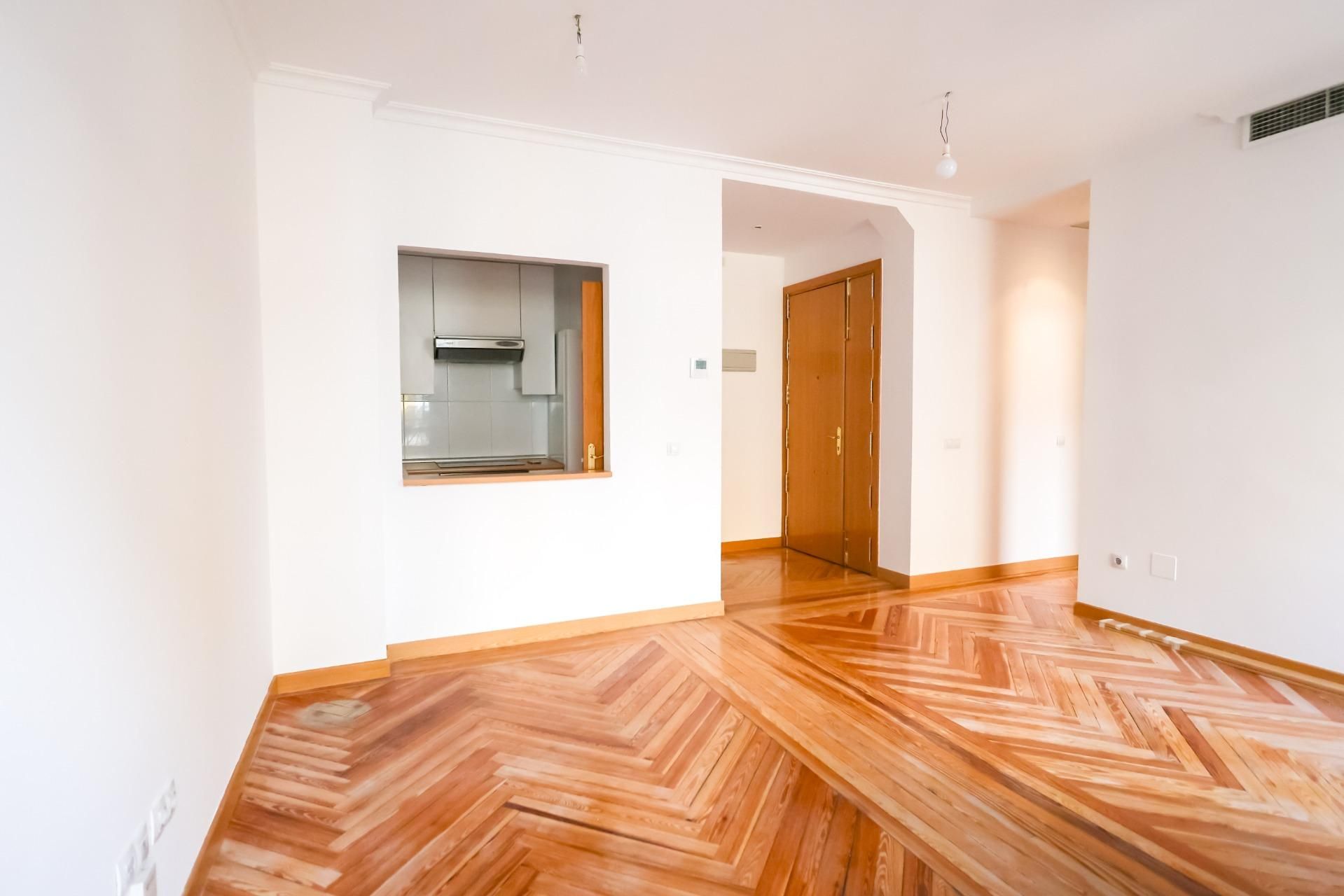 Apartament de lloguer en  Madrid Capital amb Aire condicionat, Calefacció i Balcó