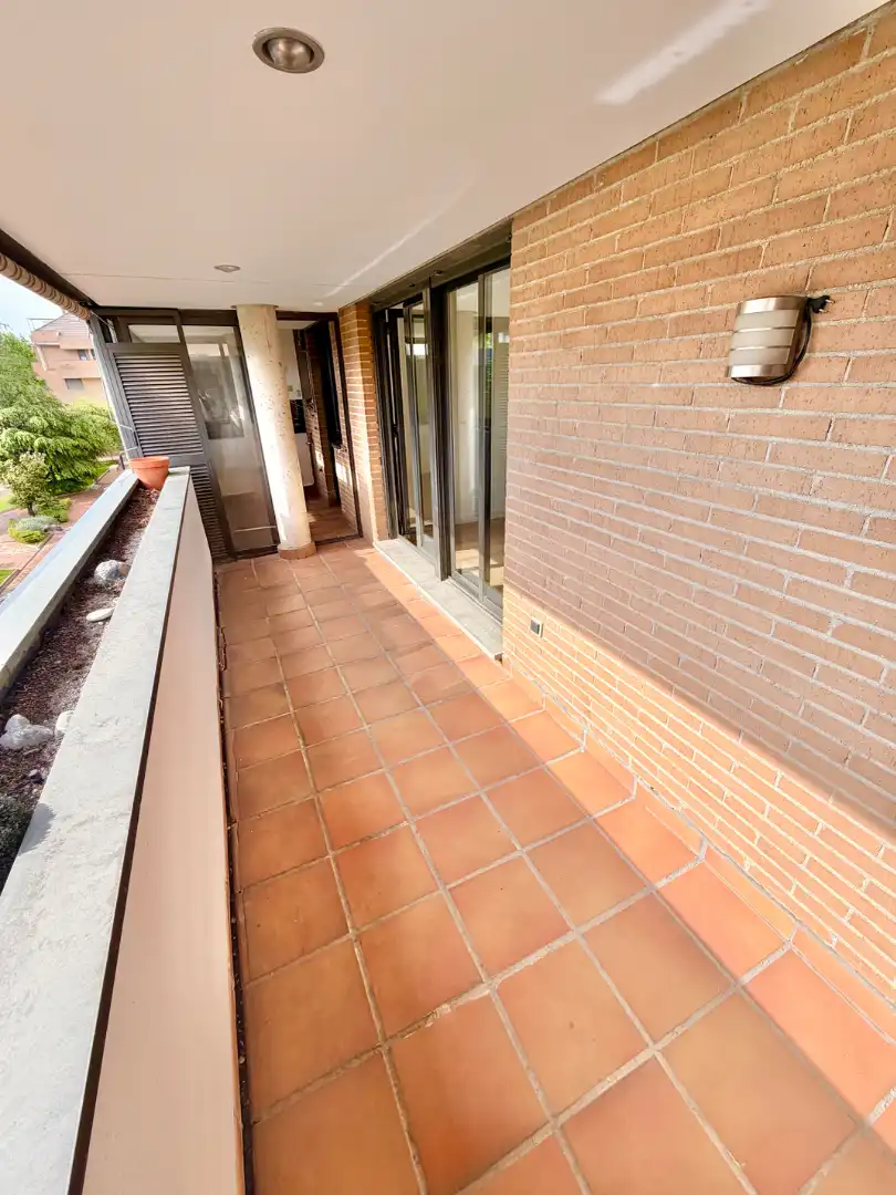 Terrassa de Pis de lloguer en Pozuelo de Alarcón amb Aire condicionat, Calefacció i Forn