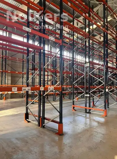 Nave industrial con ascensor en alquiler en Vinyets - Molí Vell, imagen 3