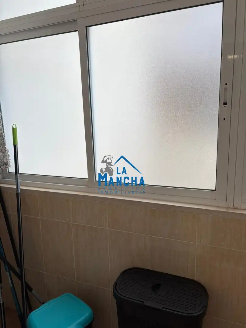 Bany de Pis en venda en Balazote amb Aire condicionat, Calefacció i Traster