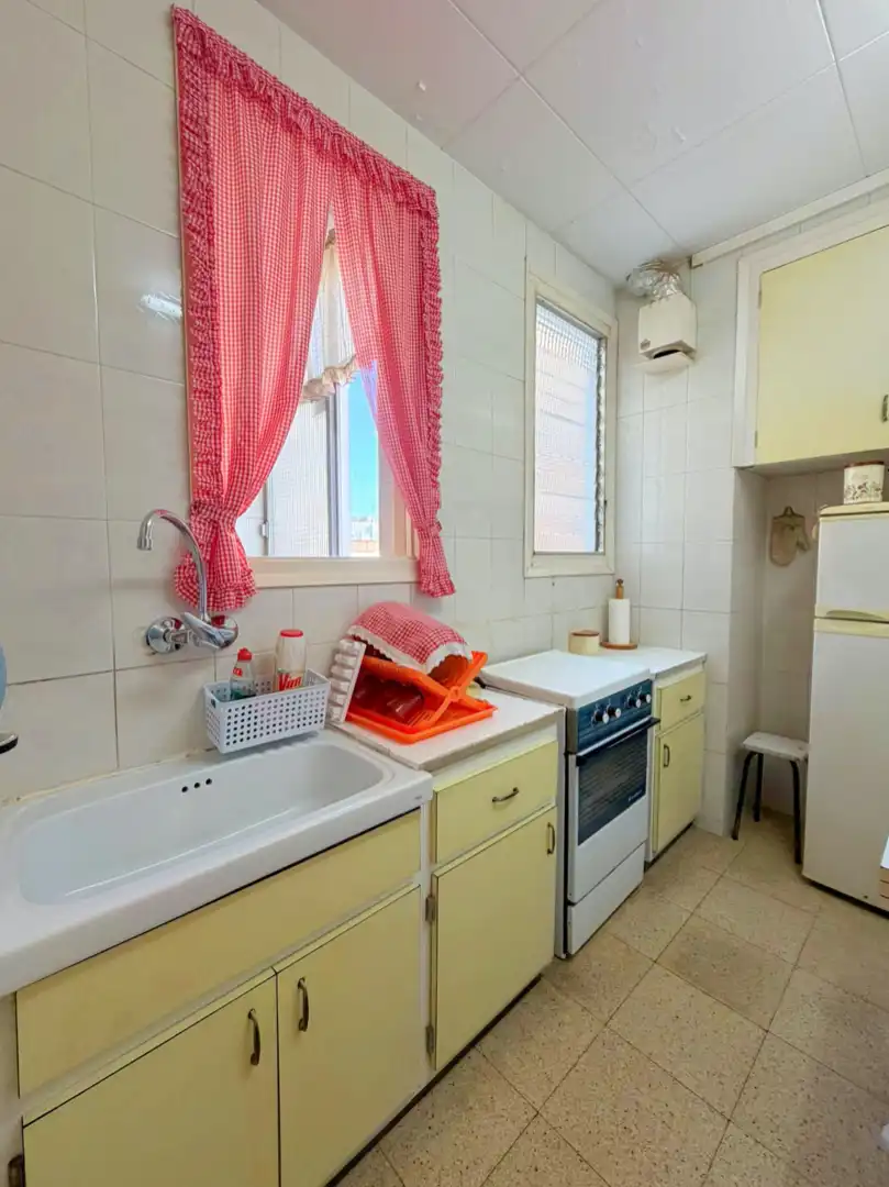 Appartamento con terrazza in vendita a Ciutat Vella, imagen 6