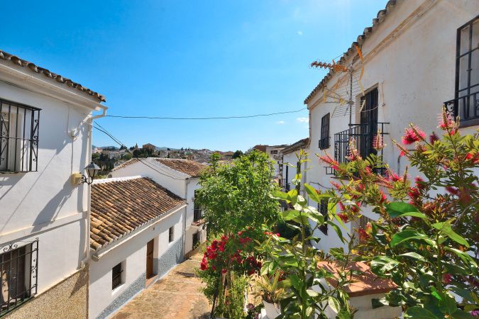 Vista exterior de Casa adosada en venta en Ronda con Terraza, Trastero y Balcón