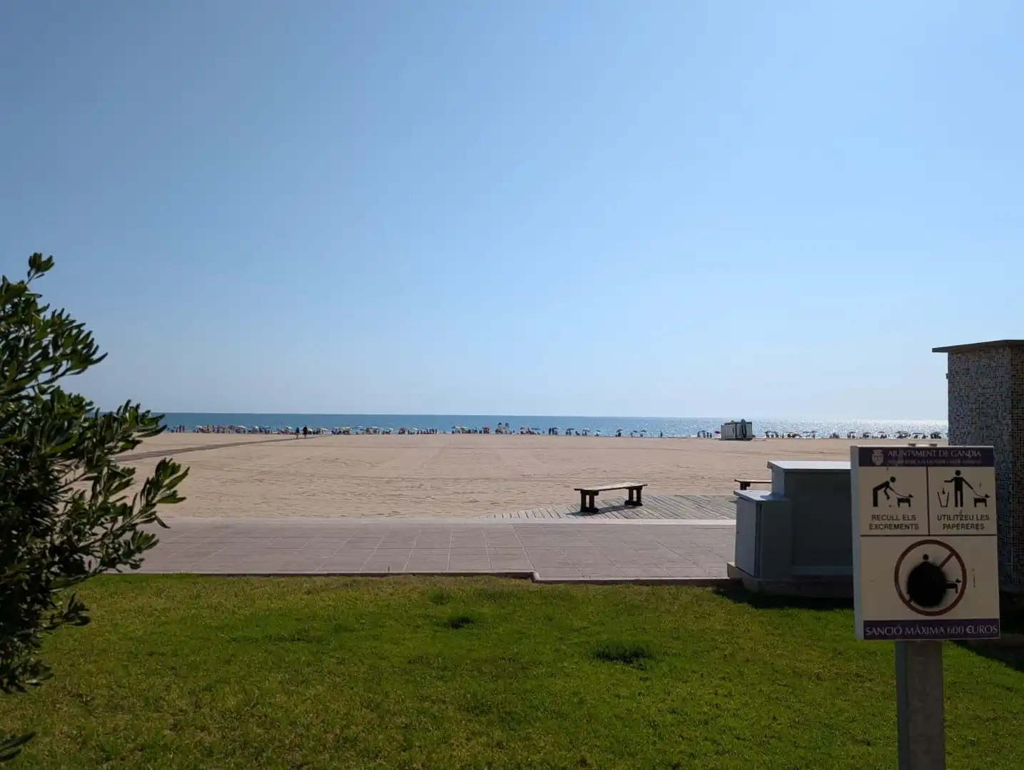 Vista exterior de Apartament en venda en Gandia amb Terrassa, Balcó i Piscina comunitària