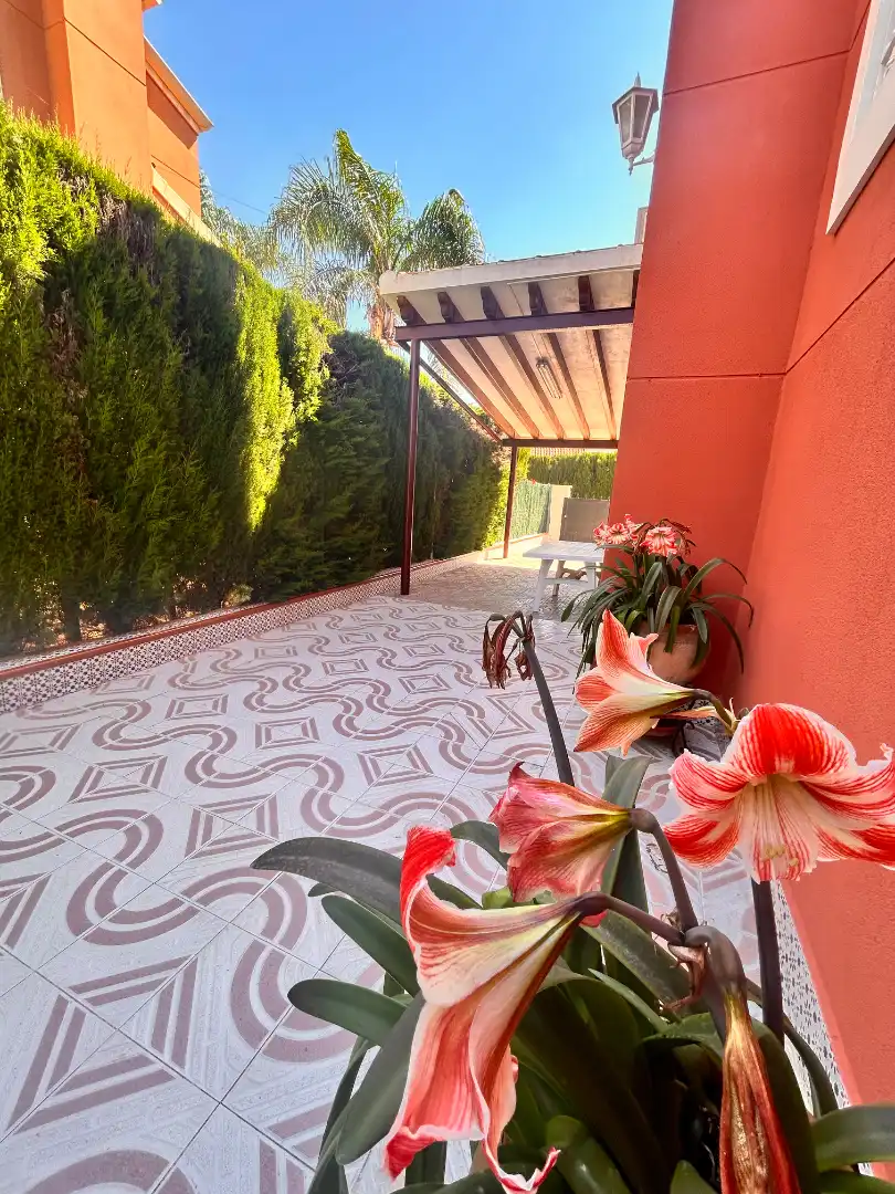 Terraza de Casa o chalet en venta en Elche / Elx con Aire acondicionado, Jardín privado y Terraza