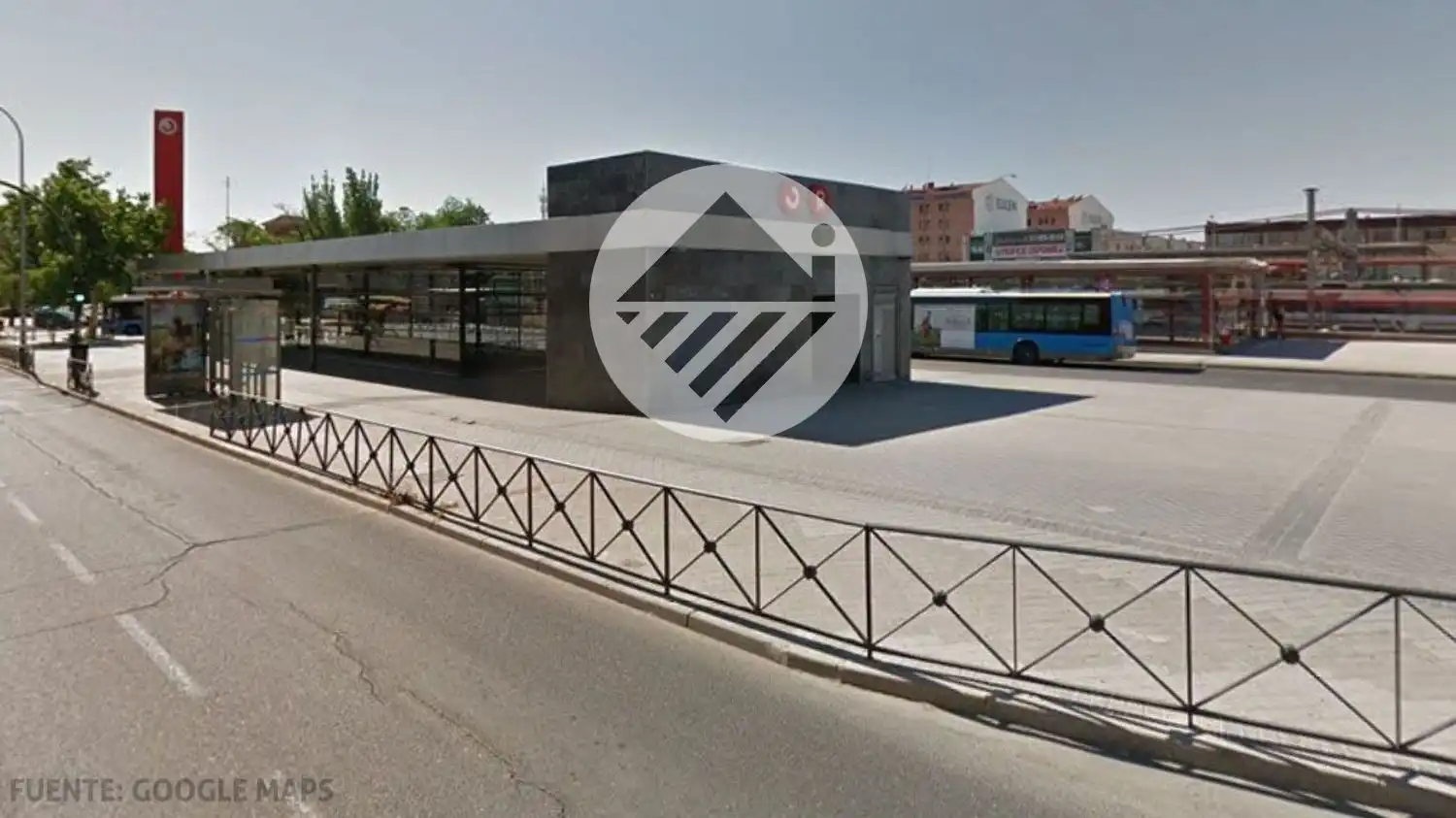 Aparcament de Pis en venda en Madrid amb Aire condicionat i Terrassa
