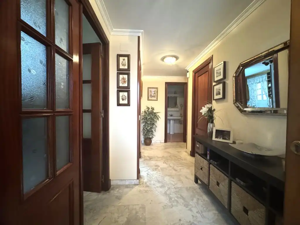 Haus oder Chalet zum Verkauf in Algeciras mit Ofen und Waschmaschine