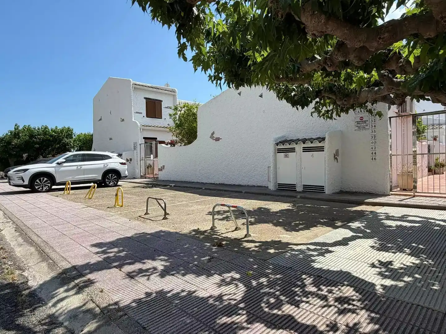 Vista exterior de Casa o chalet en venta en Roses con Terraza