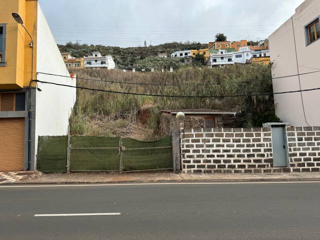 Terreno residencial en Venta en Avenida Cabildo Insular en Teror pueblo