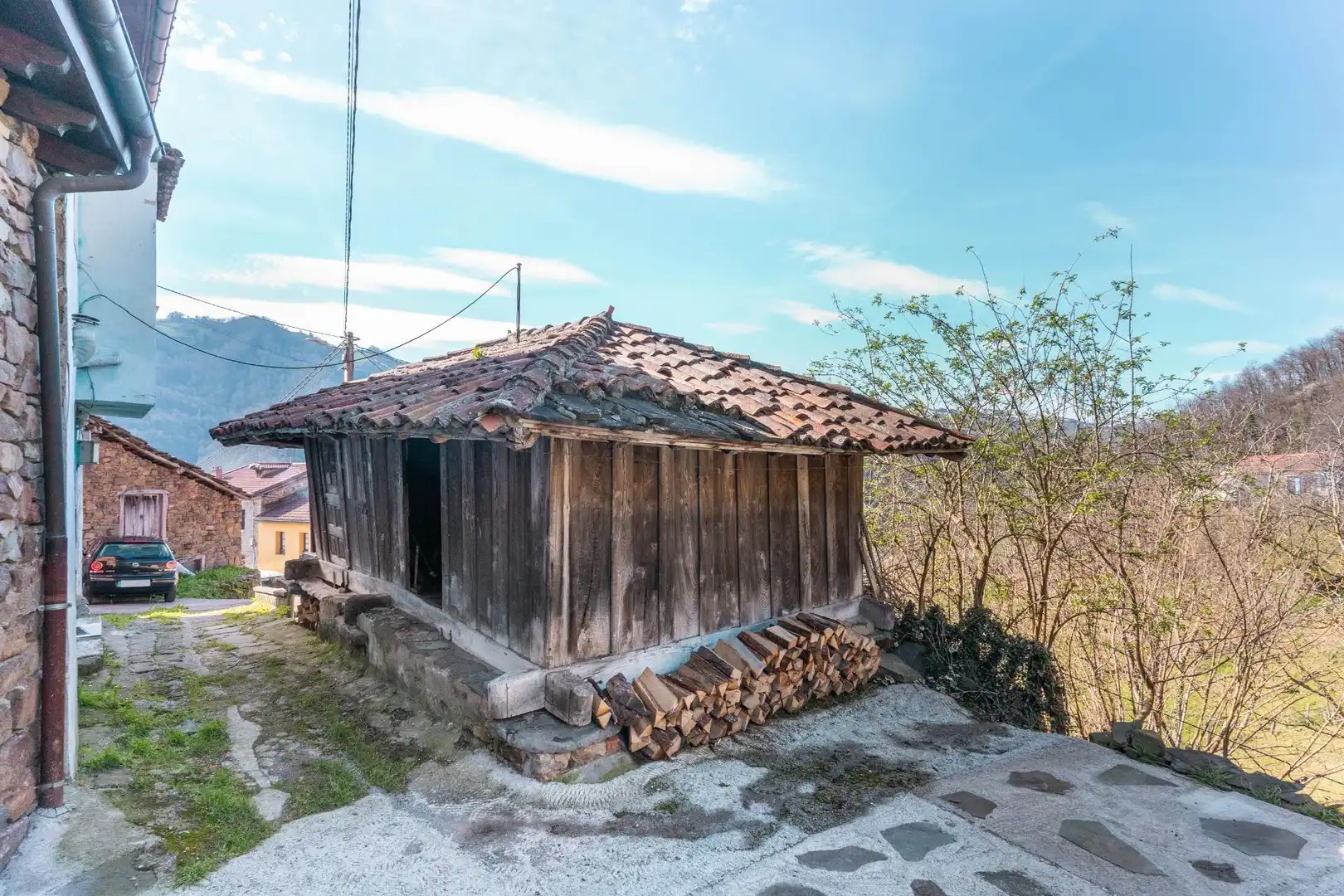 Exterior view of Houses for sale in Aller  with Private garden and Storage room