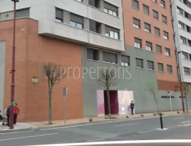 Vista exterior de Local de lloguer en Barakaldo 