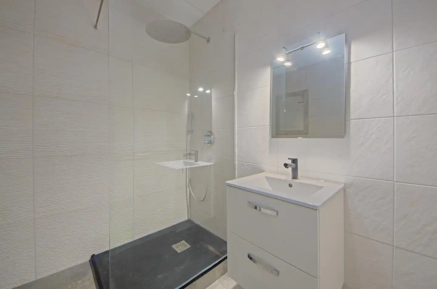Baño de Piso en venta en Lloseta con Aire acondicionado y Terraza