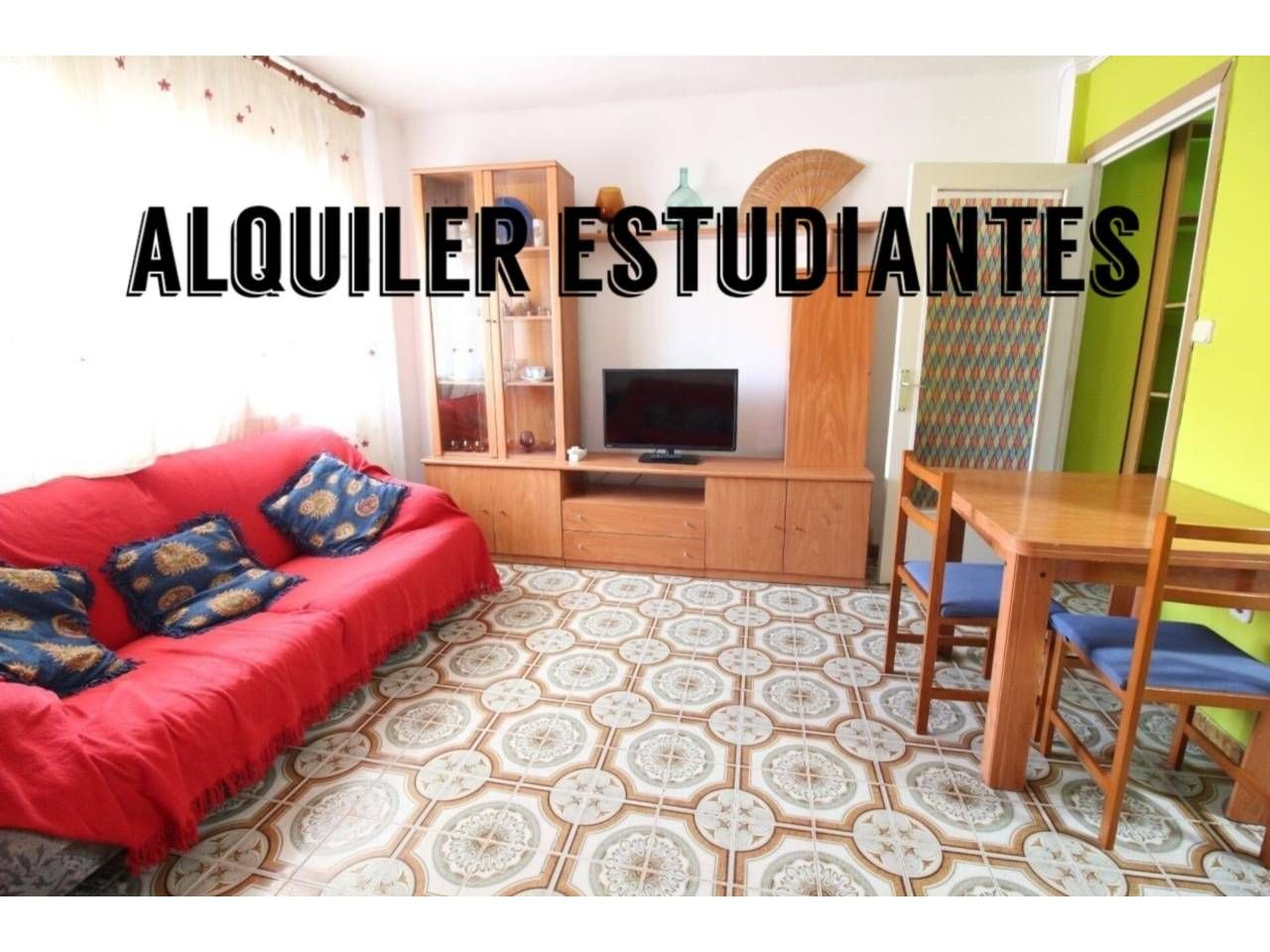 Dormitori de Pis de lloguer en Cerdanyola del Vallès amb Calefacció