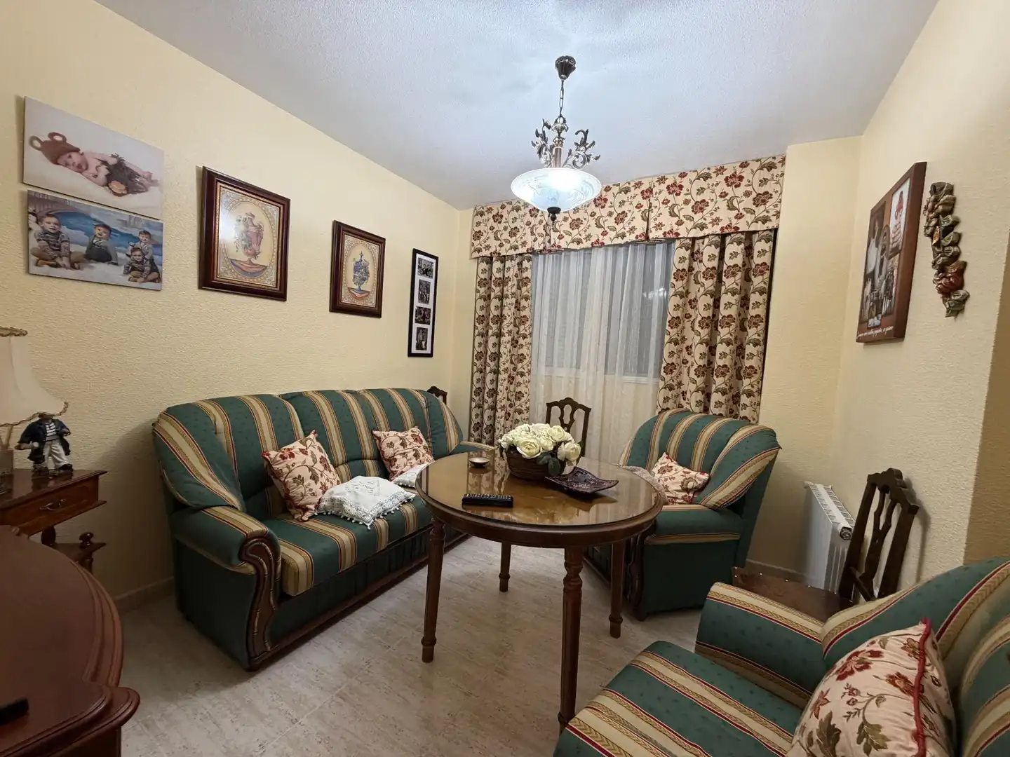 Living room of Ground floor for sale in San Vicente del Raspeig / Sant Vicent del Raspeig  with Air Conditioner and Heating