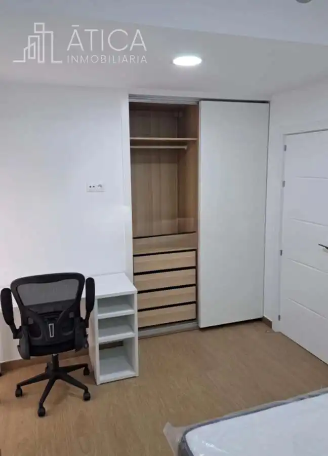 Bedroom of Flat for rent in Salamanca  with Heating and Furnished