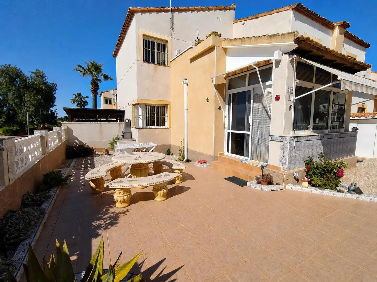 Terrasse von Maisonette zum Verkauf in Algorfa mit Klimaanlage, Heizung und Privatgarten