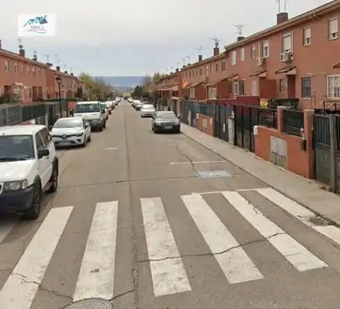 Casa con jardín en venta en Calle ELADIA CENTENERA, imagen 2