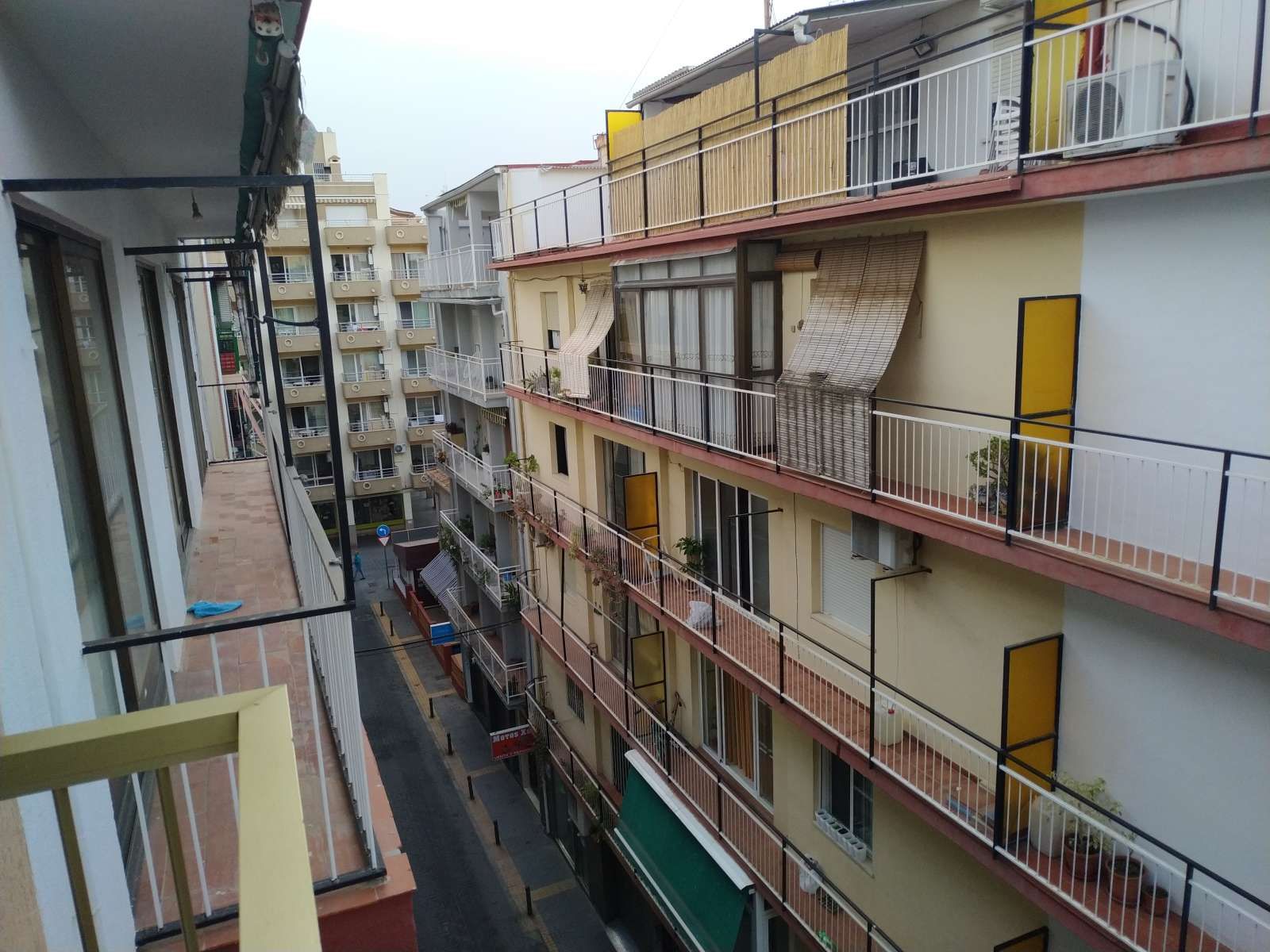 Terrasse von Wohnungen zur untervermieten in Benidorm mit Klimaanlage, Terrasse und Möbliert