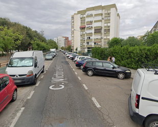 Vista exterior de Pis en venda en  Sevilla Capital