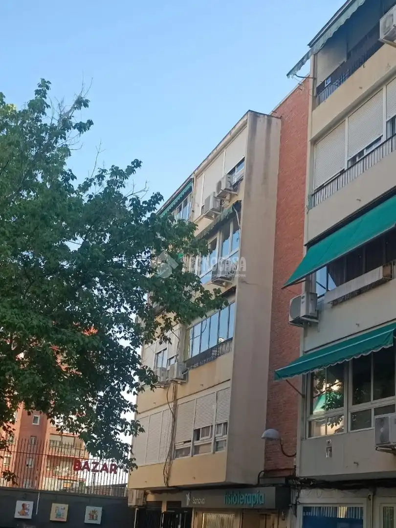 Vista exterior de Piso en venta en Madrid con Aire acondicionado, Calefacción y Terraza
