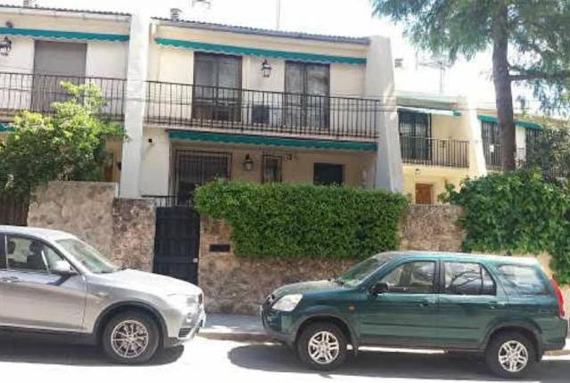 Casa adosada en Venta en C/ Islas de Cabo Verde en Peñagrande