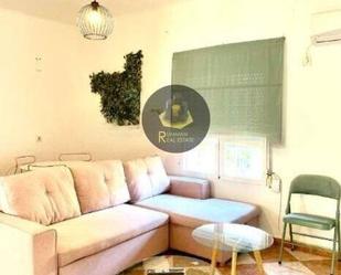 Living room of Flat to rent in  Granada Capital  with Air Conditioner