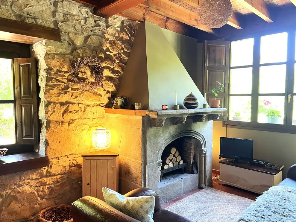 Sala de estar de Casa o chalet en venta en Piloña con Calefacción y Amueblado