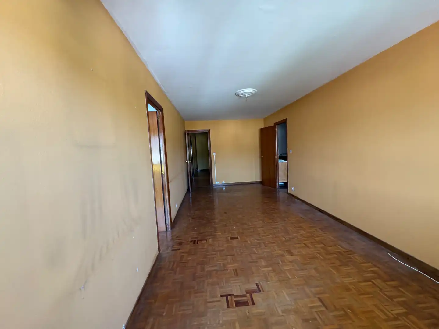 Flat for sale in Fene
