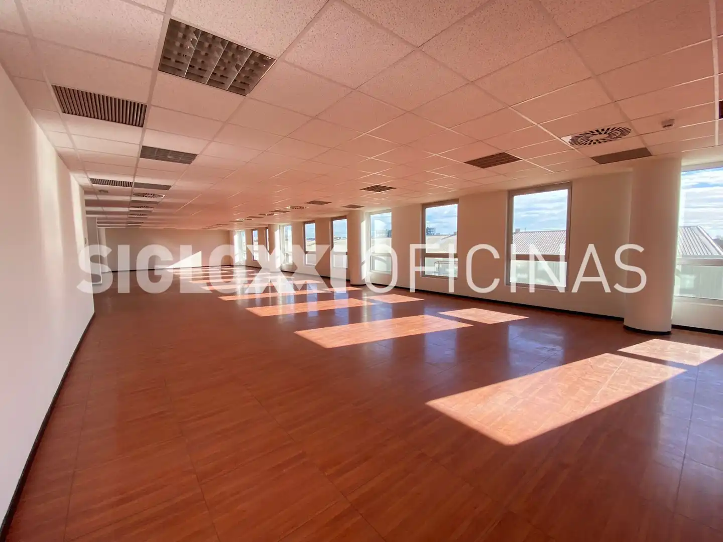 Oficina de lloguer a DE LA METAL.LURGIA, imagen 19