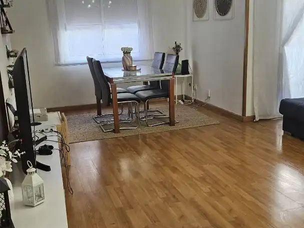 Comedor de Piso en venta en Santa Coloma de Gramenet con Aire acondicionado, Terraza y Balcón