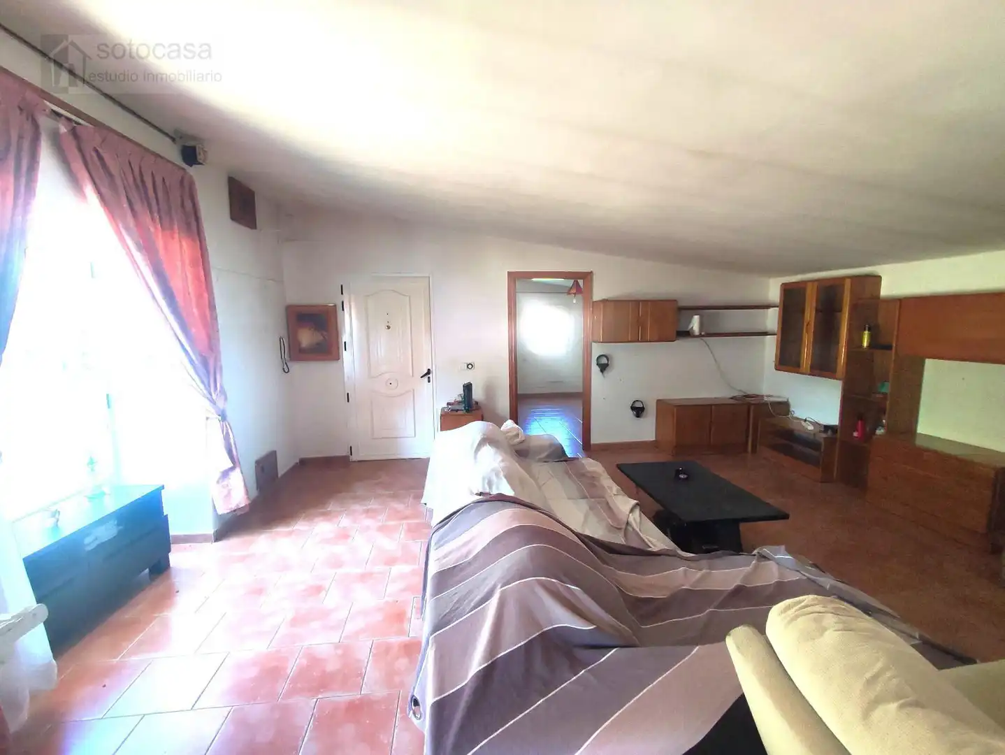 Sala d'estar de Casa o xalet en venda en Traspinedo amb Calefacció, Jardí privat i Piscina