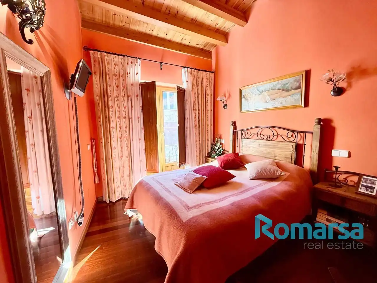 Bedroom of Houses for sale in Bohoyo  with Heating, Parquet flooring and Furnished