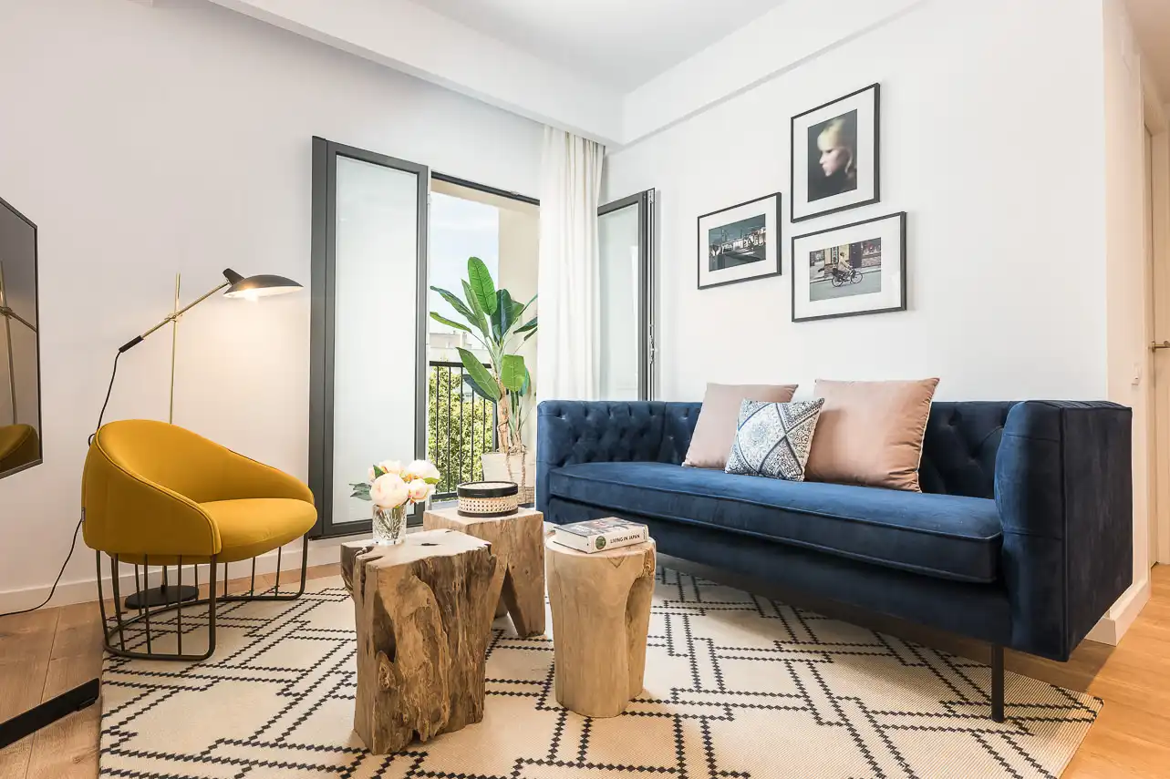 Flat with terrace to rent in Les Corts